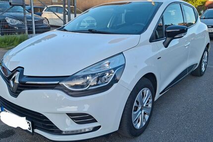 Renault Clio 153.000 km 5.999 &euro; Oberhausen 46149