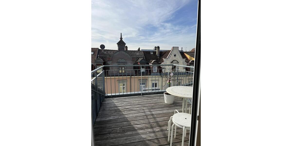 Dachgeschoßwohnung Konstanz - 3.5 Zimmer, 130 m&sup2;, 2.300&euro; | Angebot:26294735