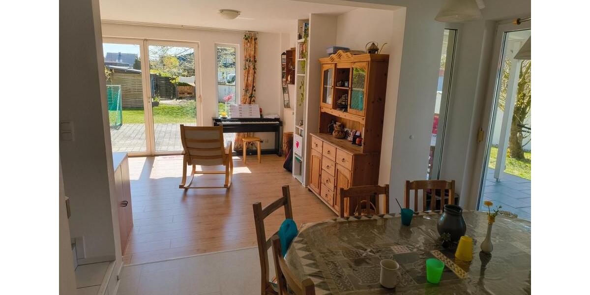 Reihenhaus Lachendorf - 4 Zimmer, 124 m&sup2;, 1.125&euro; | Angebot:26354056