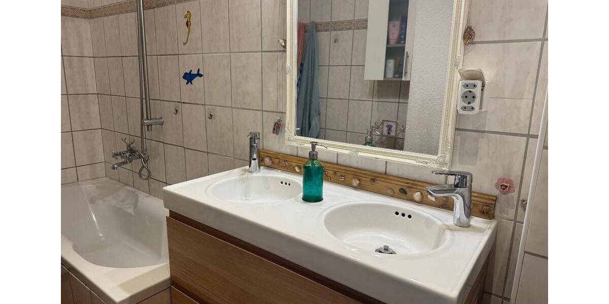 Reihenhaus Bremen Hemelingen - 4.5 Zimmer, 98 m&sup2;, 327.000&euro; | Angebot:27083653
