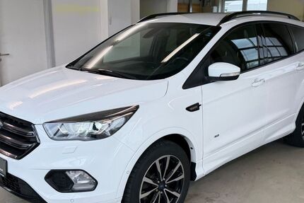 Ford Kuga 131.300 km 13.890 &euro; Bad Dürrheim 78073