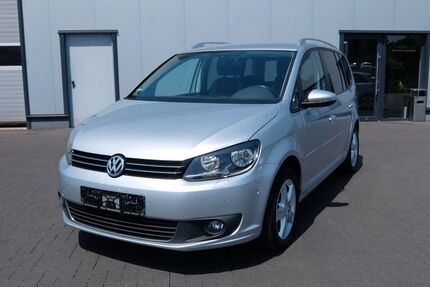 VW Touran 252.107 km 5.990 &euro; Mechernich 53894