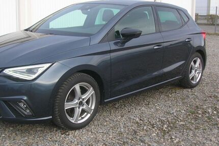 Seat Ibiza 98.000 km 15.299 &euro; Vöhringen 72189