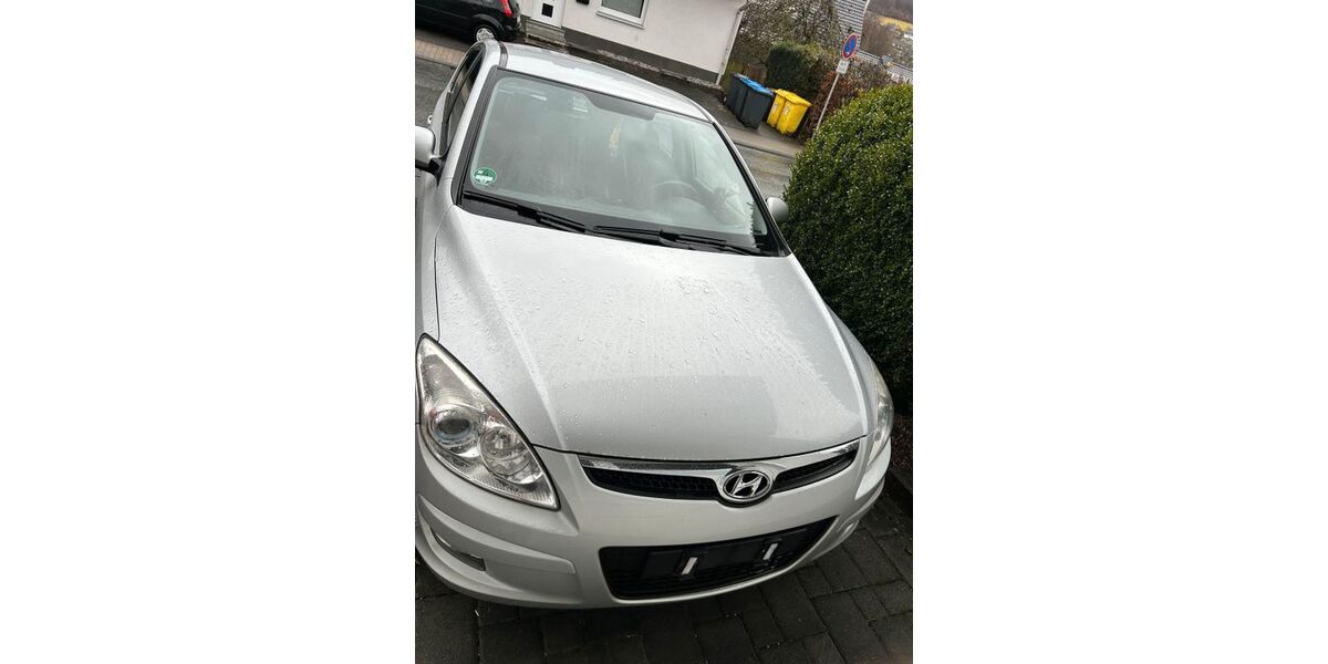 Hyundai i30 240.000 km 2.950 &euro; Wenden 57482