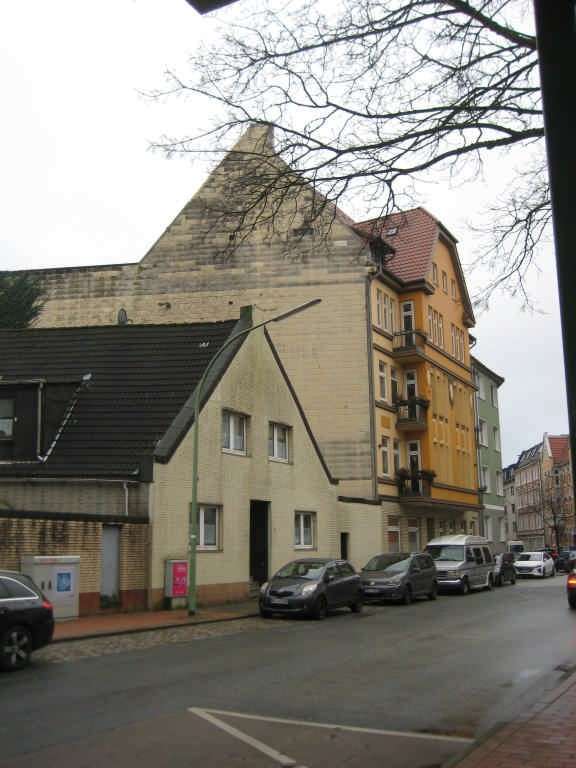Wohnung zum Kaufen in Bremerhaven 74.900 € 88 m²