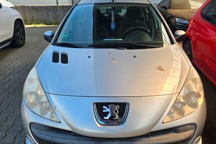 Peugeot 206 157.590 km 1.800 &euro; Gremberghoven 51149