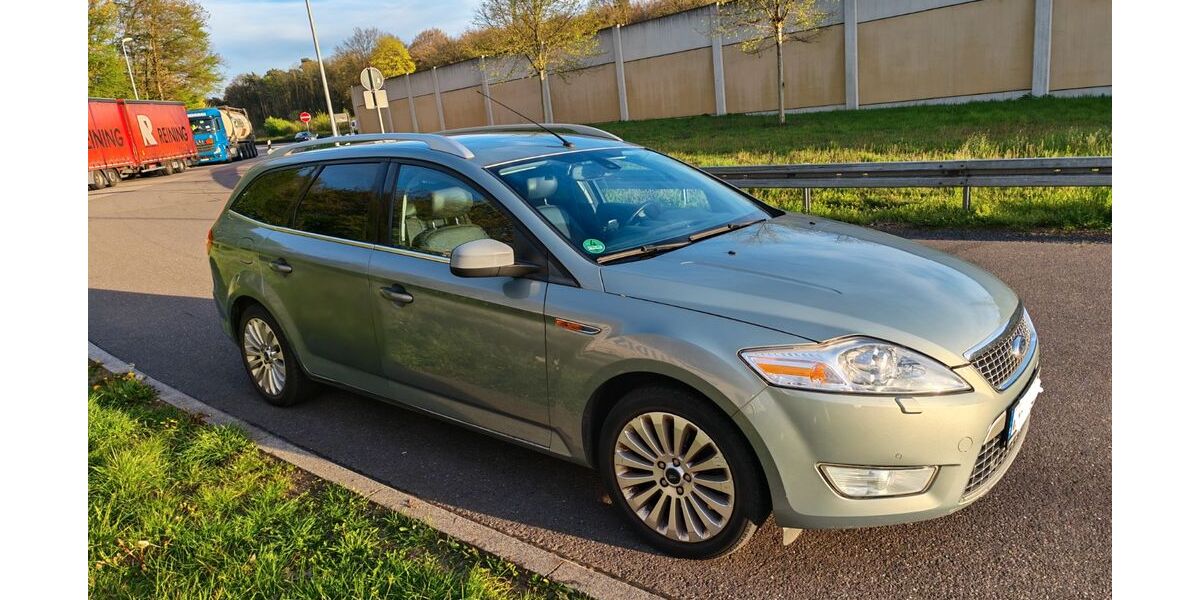 Ford Mondeo 157.000 km 4.500 &euro; Köln 51145