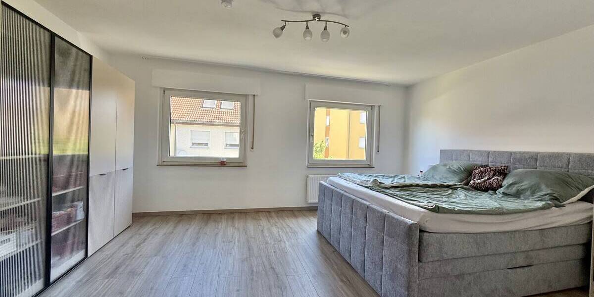 Reihenendhaus Burglengenfed Mühlberg - 4 Zimmer, 135 m&sup2;, 1.090&euro; | Angebot:26798746