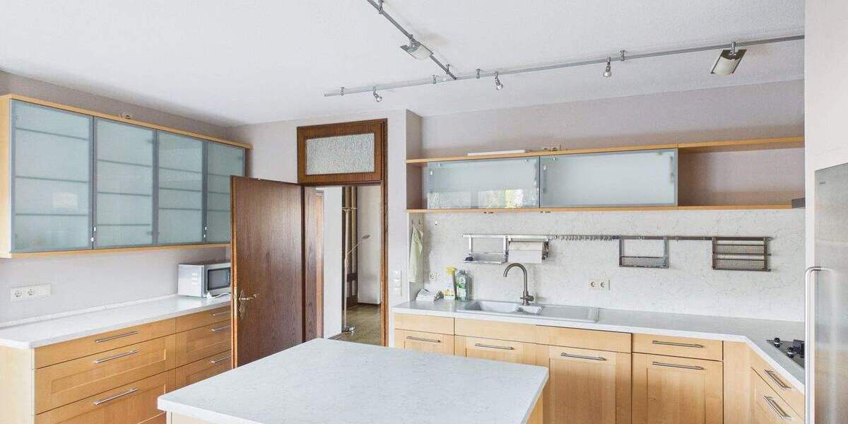 Einfamilienhaus Mainz Mombach - 6 Zimmer, 234 m&sup2;, 949.000&euro; | Angebot:25628023