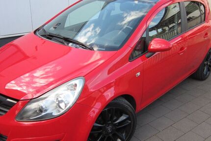 Opel Corsa 156.200 km 1.990 &euro; Paderborn 33102