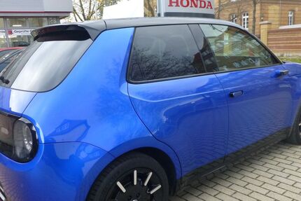 Honda e 33.100 km 16.890 &euro; Naumburg/S. + 06667 Weißenfels + 06618 Schönburg 06618