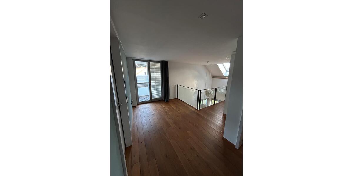 Doppelhaushälfte Wittnau - 4 Zimmer, 172 m&sup2;, 3.000&euro; | Angebot:25831358