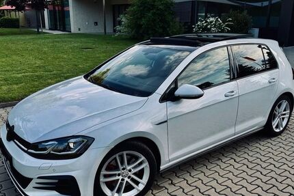 VW Golf 130.000 km 19.600 &euro; Melsungen 34212