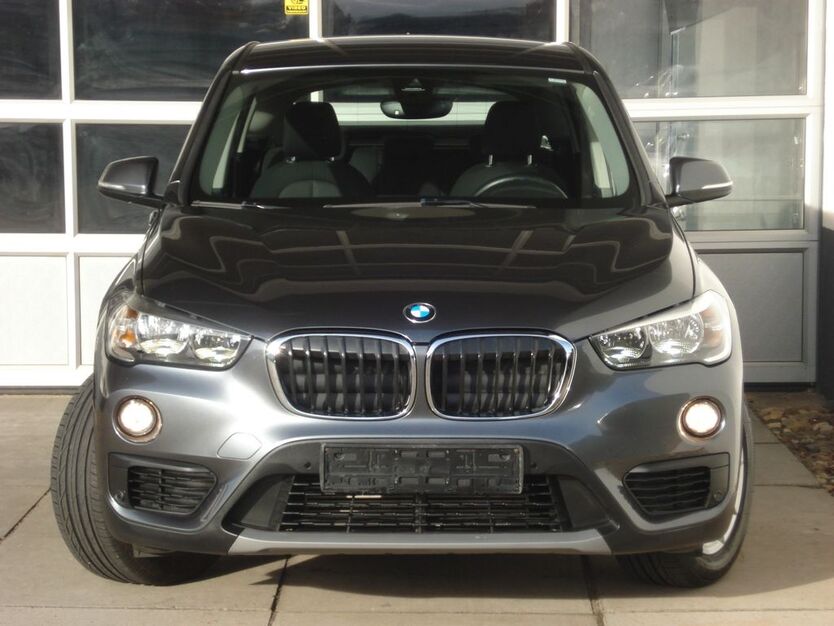 BMW X1 73.000 km 17.750 € Kaarst 41564
