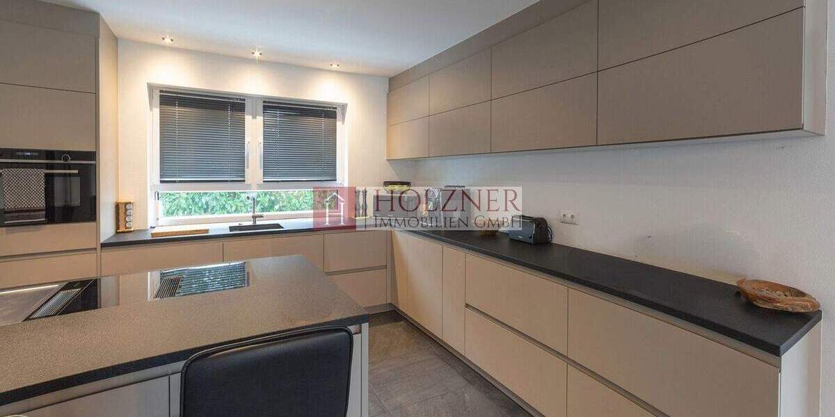 Doppelhaushälfte Altdorf Aich - 5 Zimmer, 152 m&sup2;, 2.100&euro; | Angebot:23886598