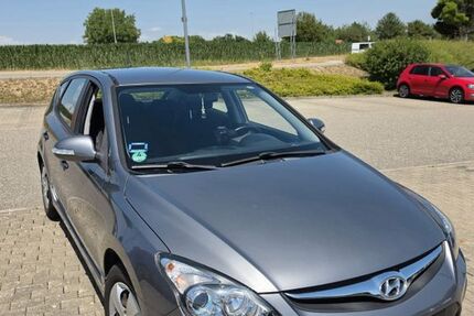 Hyundai i30 170.000 km 3.800 &euro; Kieselbronn 75249