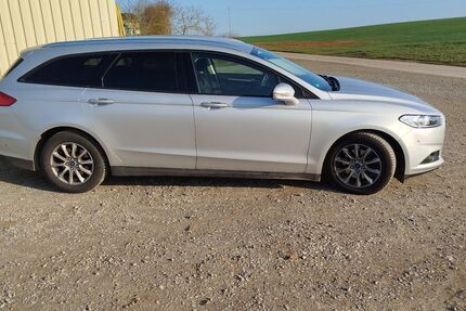 Ford Mondeo 49.950 km 14.900 &euro; Zeuzleben 97440