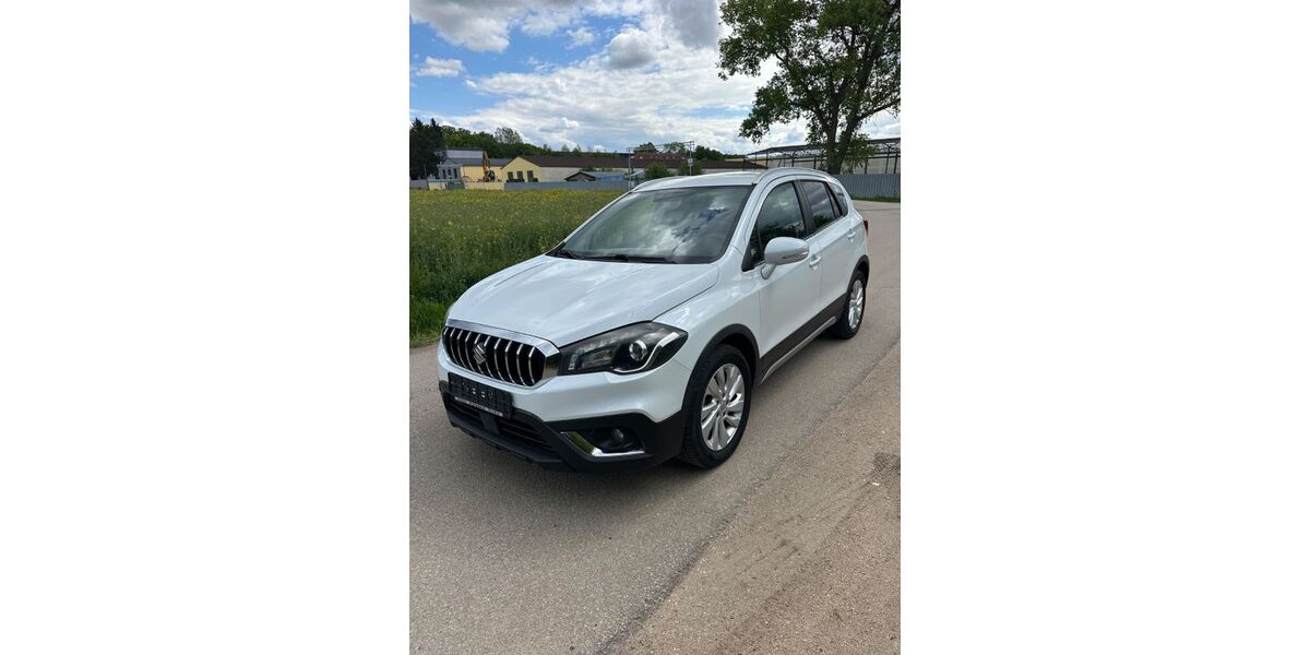 Suzuki (SX4) S-Cross 127.627 km 10.200 &euro; Regensburg 93057