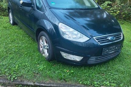Ford Galaxy 240.000 km 6.499 &euro; Kalletal 32689