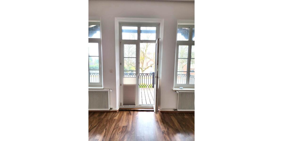 Schöne 134 qm Wohnung 4 zimmer