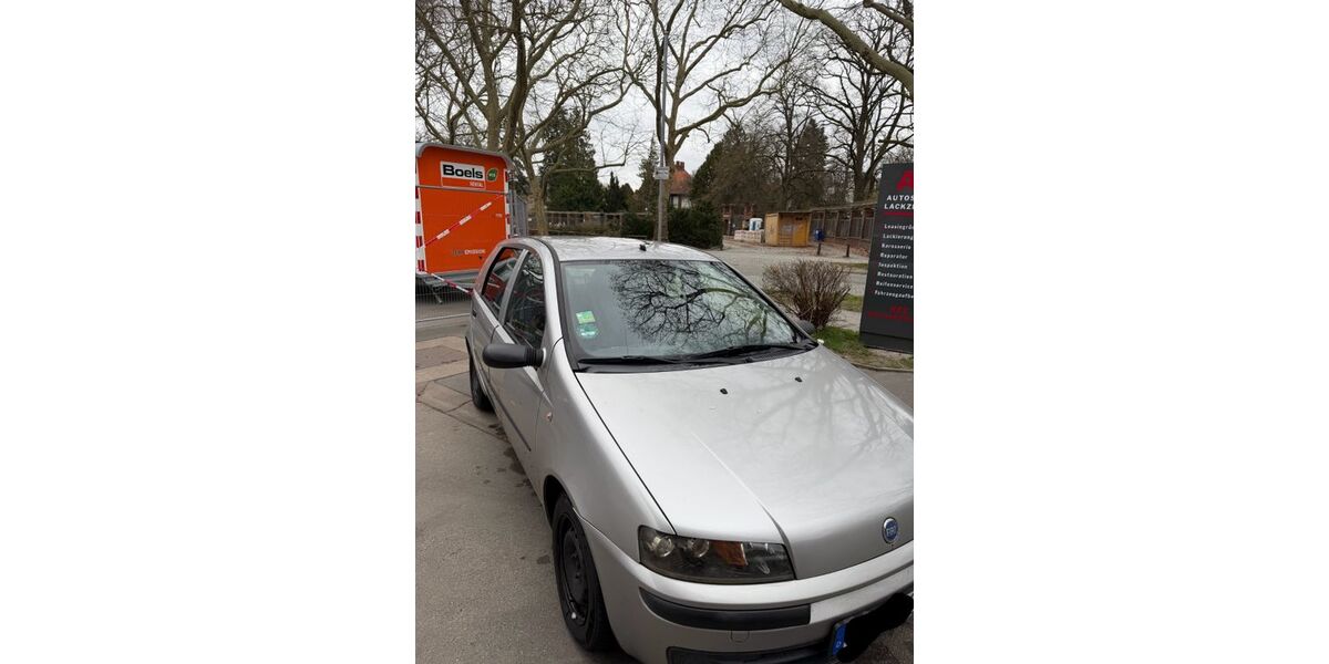 Fiat Punto 83.300 km 1.895 &euro; Berlin 12165