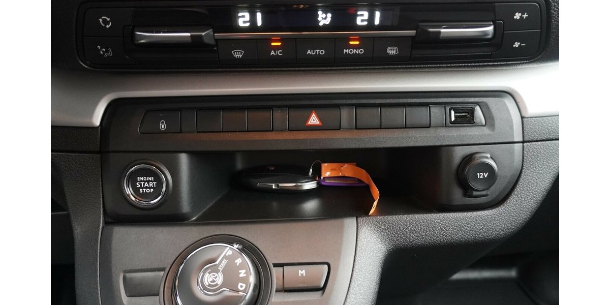 Fiat Scudo MultiCab L3 180 AT/ Vollausstattung 41.498 km 33.915 &euro; Münchenbernsdorf 07589