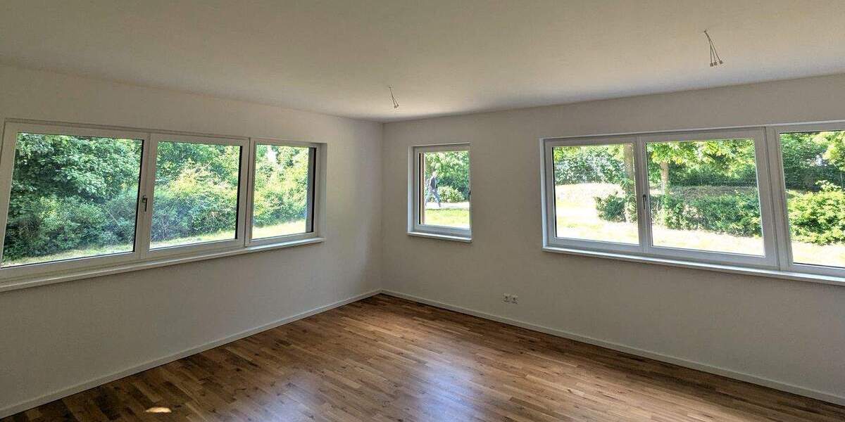 Etagenwohnung Leipzig Neustadt-Neuschönefeld - 2 Zimmer, 63 m&sup2;, 949&euro; | Angebot:25471655