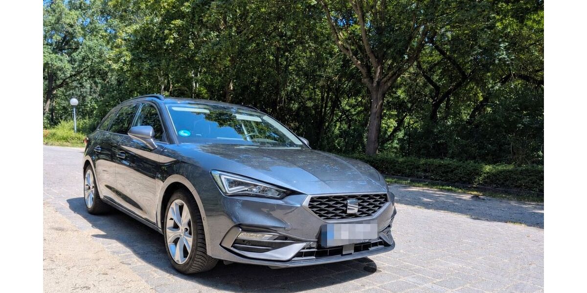 Seat Leon 30.400 km 25.699 &euro; Sassenburg 38524