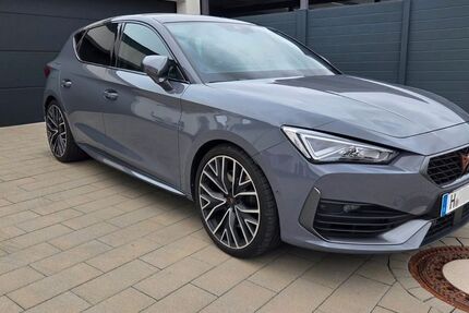 Cupra Leon 54.000 km 27.900 &euro; Burgwedel 30938