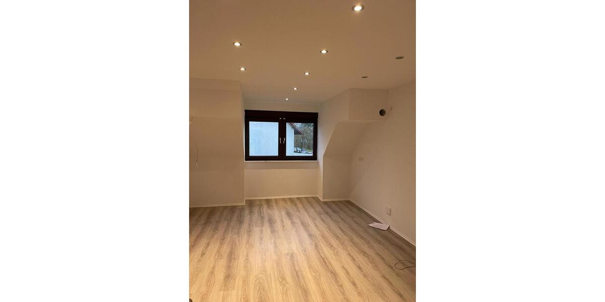 Maisonettenwohnung Kandel - 5 Zimmer, 130 m&sup2;, 1.900&euro; | Angebot:26394048