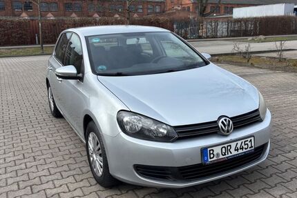VW Golf 188.046 km 4.400 &euro; Berlin 13435