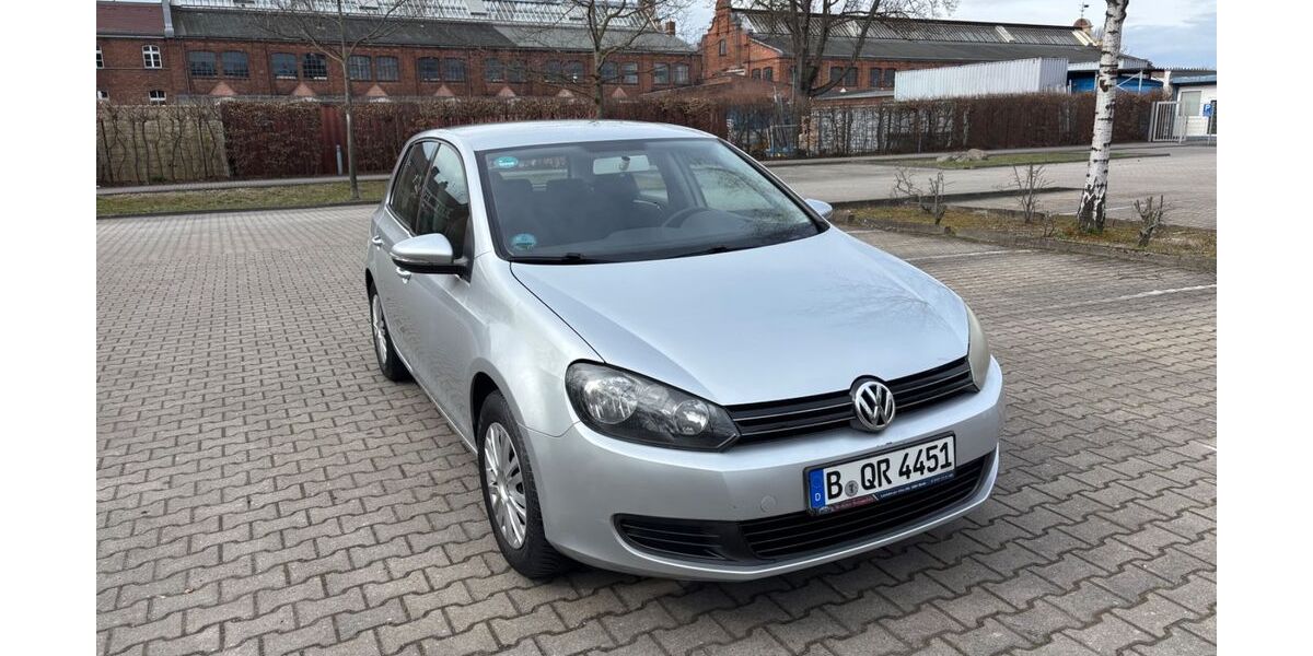 VW Golf 188.046 km 4.400 &euro; Berlin 13435