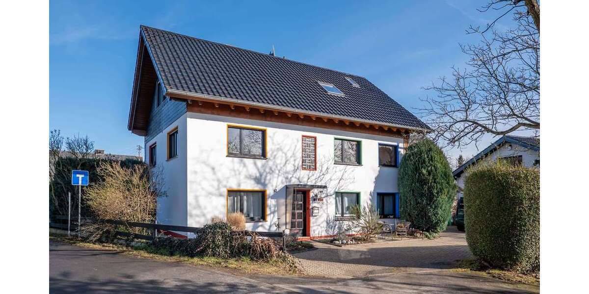 Einfamilienhaus Hennef - 7 Zimmer, 212 m&sup2;, 425.000&euro; | Angebot:26693445