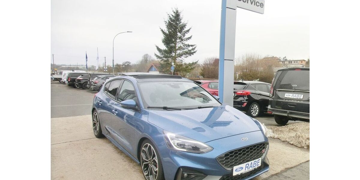 Ford Focus 39.500 km 25.990 &euro; Pohlheim 35415