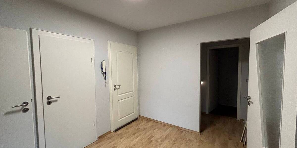 Etagenwohnung Brake - 3 Zimmer, 75 m&sup2;, 69.000&euro; | Angebot:25769252