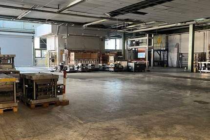 Gewerbeobjekt Langenzenn - 3.200&euro; | Angebot:24684911