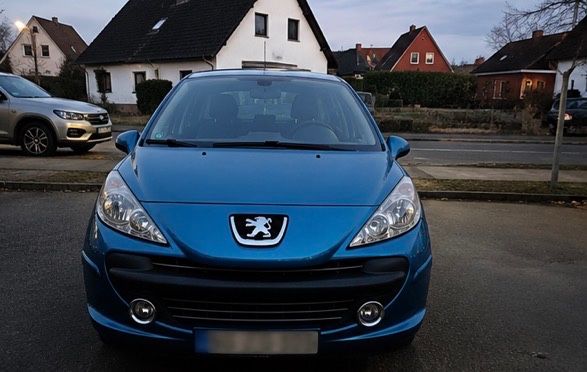 Peugeot 207 115.000 km 2.450 &euro; Rellingen 25462
