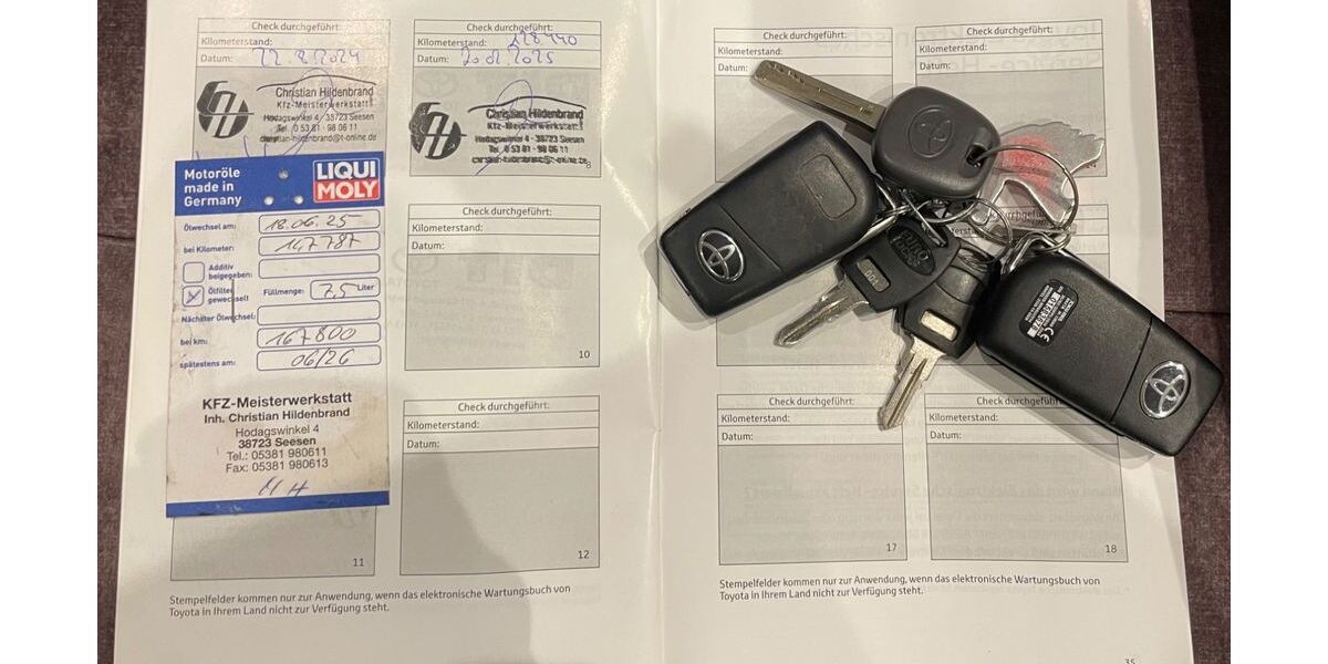 Toyota Hilux 167.000 km 23.490 &euro; Stelle 21435