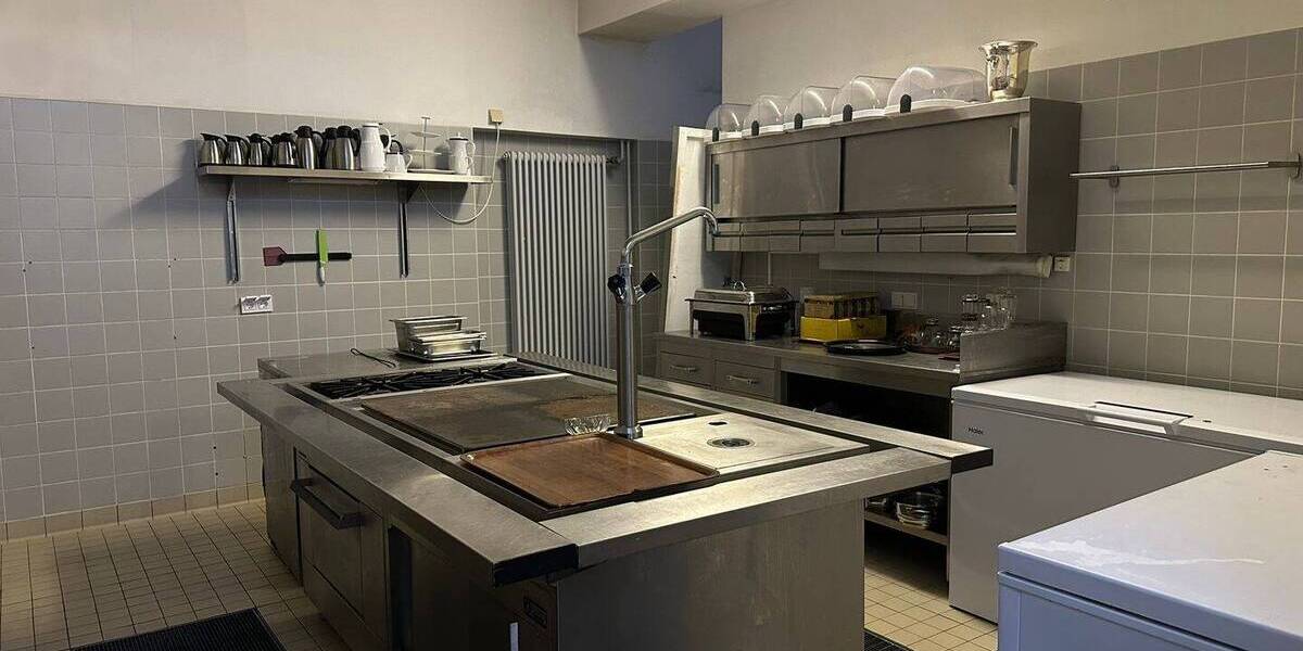 Gewerbeobjekt Bad Bertrich - 2 Zimmer, 350.000&euro; | Angebot:25670873