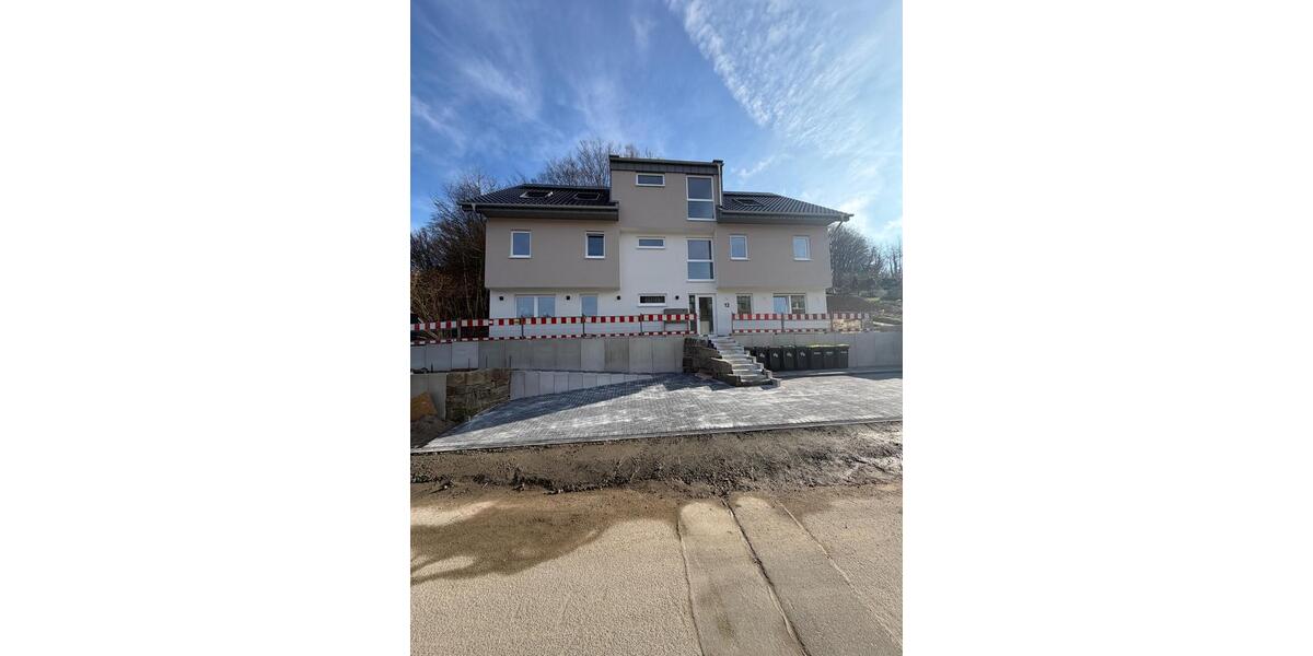 Erdgeschoßwohnung Overath - 2 Zimmer, 83 m&sup2;, 1.247&euro; | Angebot:24979709