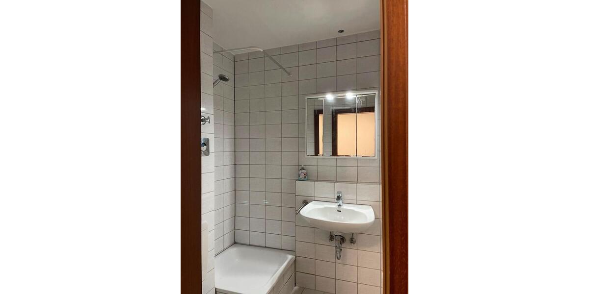 Etagenwohnung Ludwigshafen am Rhein Edigheim - 1 Zimmer, 24 m&sup2;, 91.000&euro; | Angebot:25854192