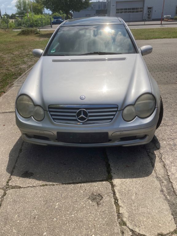 C 200