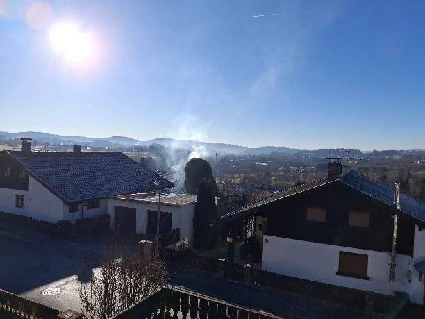 renovierungsbedürftiges, geräumiges Haus in herrlicher Waldrand- und Aussichtslage von Zwiesel 8 zimmer