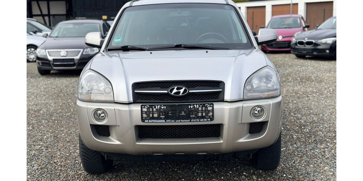 Hyundai TUCSON 220.000 km 2.850 &euro; Goslar 38640
