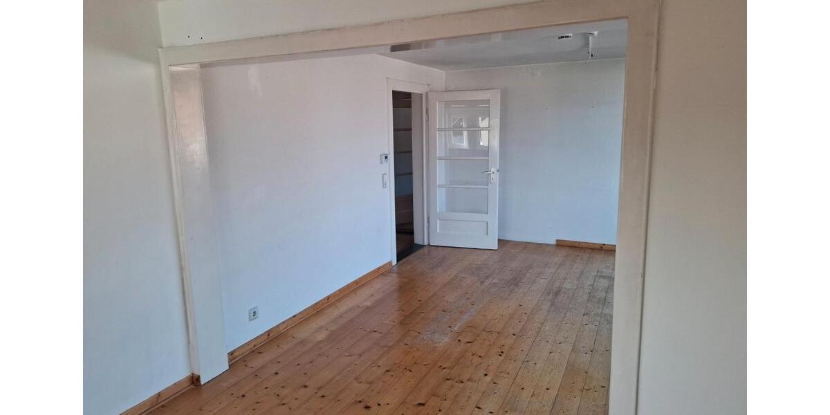 Dachgeschoßwohnung Hannover Döhren-Wülfel - 3 Zimmer, 77 m&sup2;, 328.000&euro; | Angebot:26457914