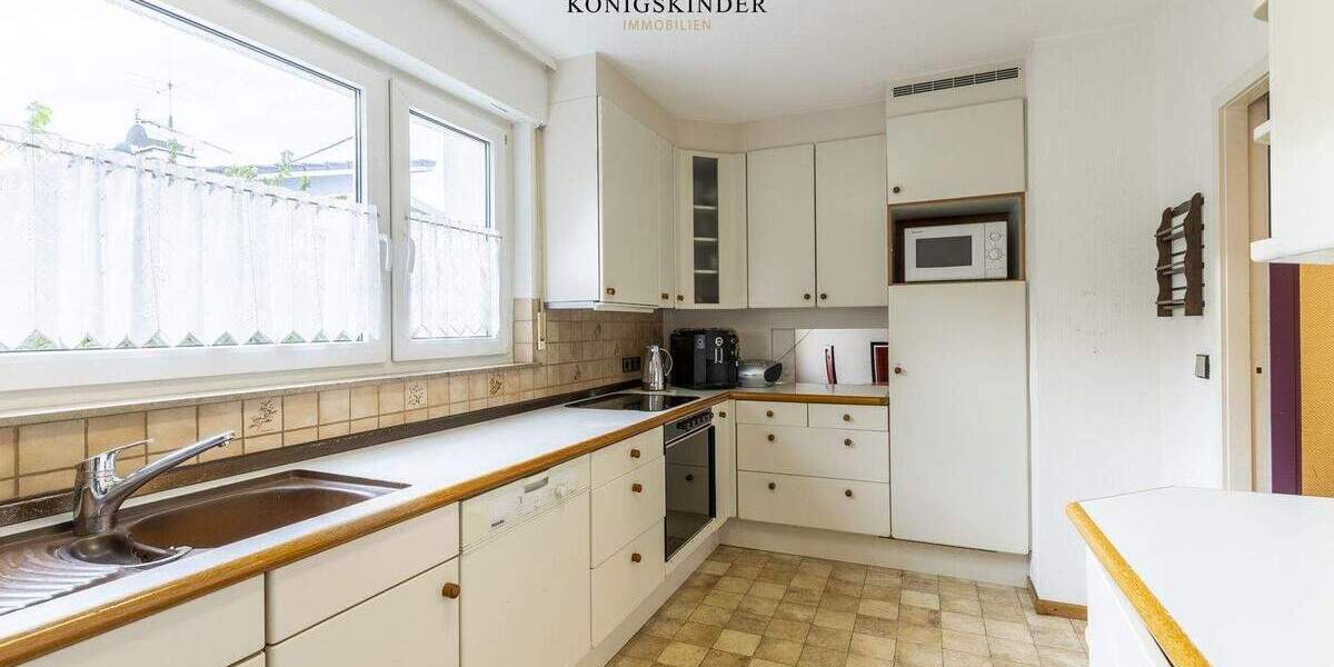 Einfamilienhaus Wernau - 8 Zimmer, 255 m&sup2;, 790.000&euro; | Angebot:25210817