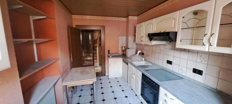 Doppelhaushälfte Worms - 6 Zimmer, 143 m&sup2;, 280.000&euro; | Angebot:27066382