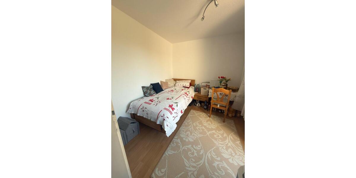 Etagenwohnung Freiburg im Breisgau Haslach - 4 Zimmer, 81 m&sup2;, 350.000&euro; | Angebot:27093931