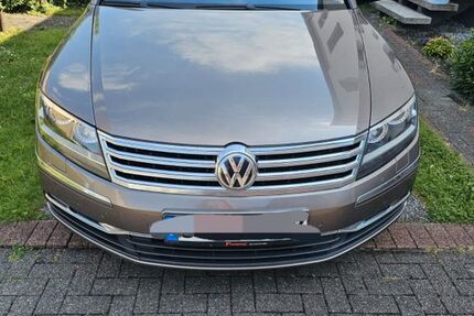 VW Phaeton 216.000 km 16.900 &euro; Bergkamen 59192