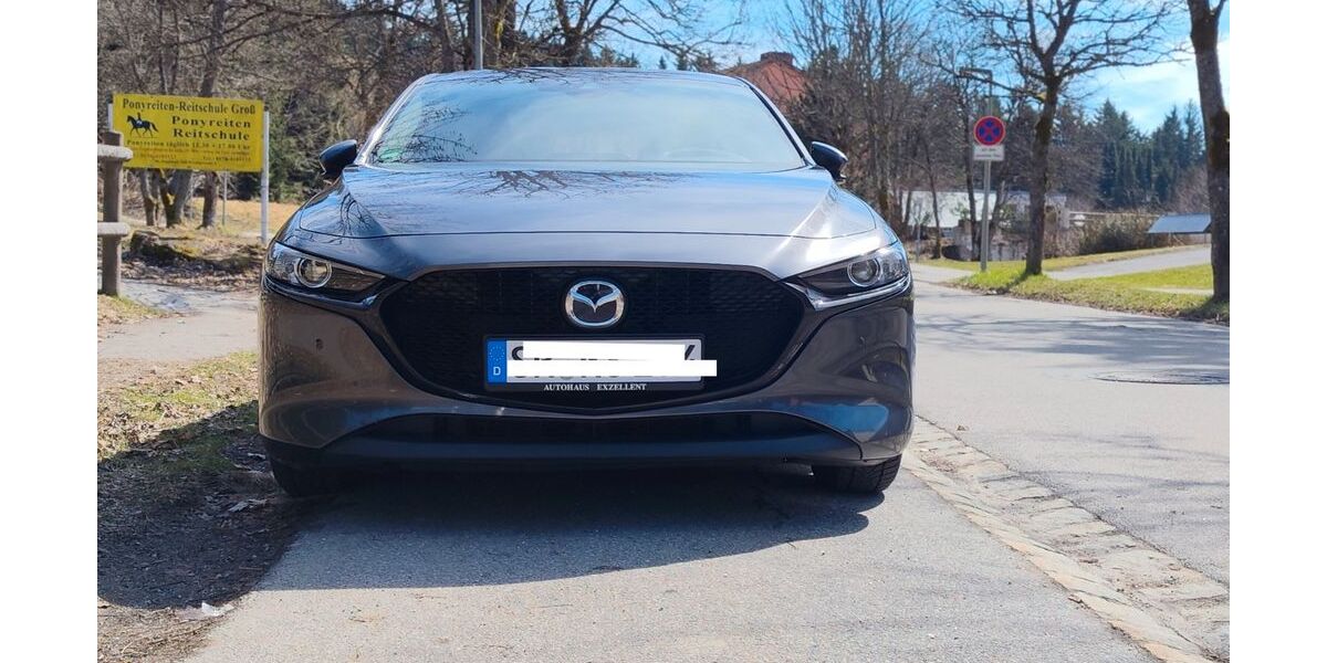Mazda 3 92.000 km 15.700 &euro; Neukirchen bei Bogen 94362